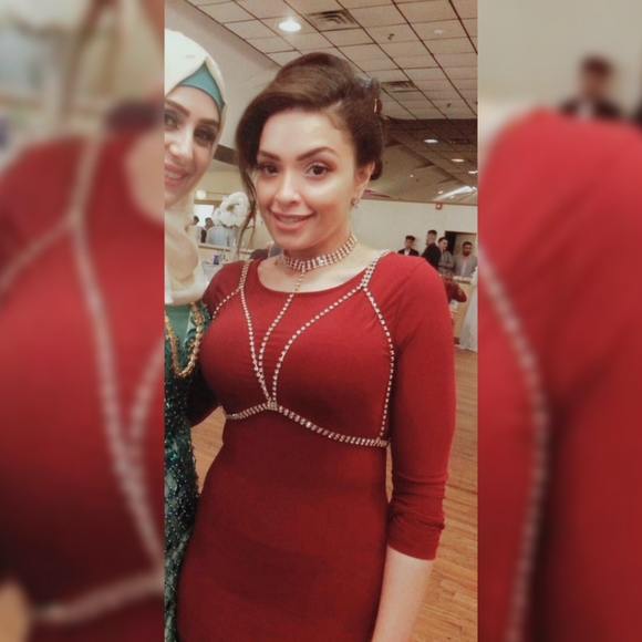 Evening Gown - Picture 7 of 7